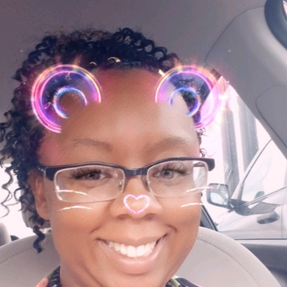 Meet your Posher, Tequita - Picture 1 of 1